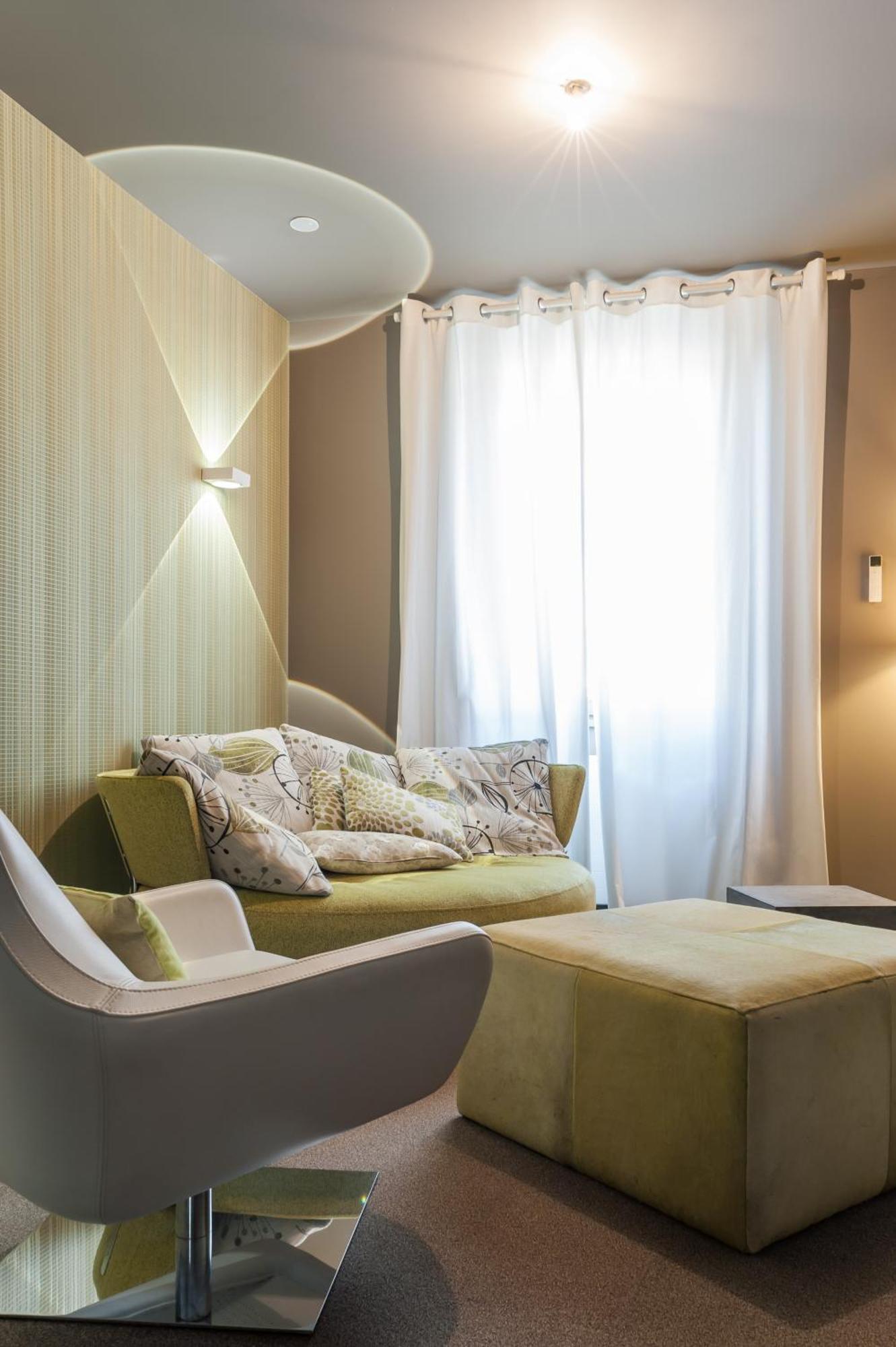 Quincieux Logis Hotel Tante Yvonne & Son Restaurant Semi-Gastronomique - Lyon Nord מראה חיצוני תמונה